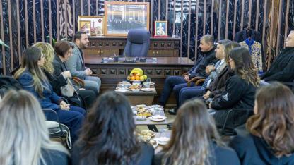 Cemil Tugay Hatay Samandağ’dan dayanışma mesajı verdi: Hatay’ı yalnız bırakmamalıyız