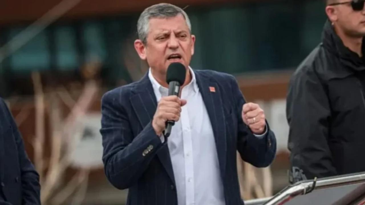 CHP lideri Özel'den Tarkan'a çağrı!