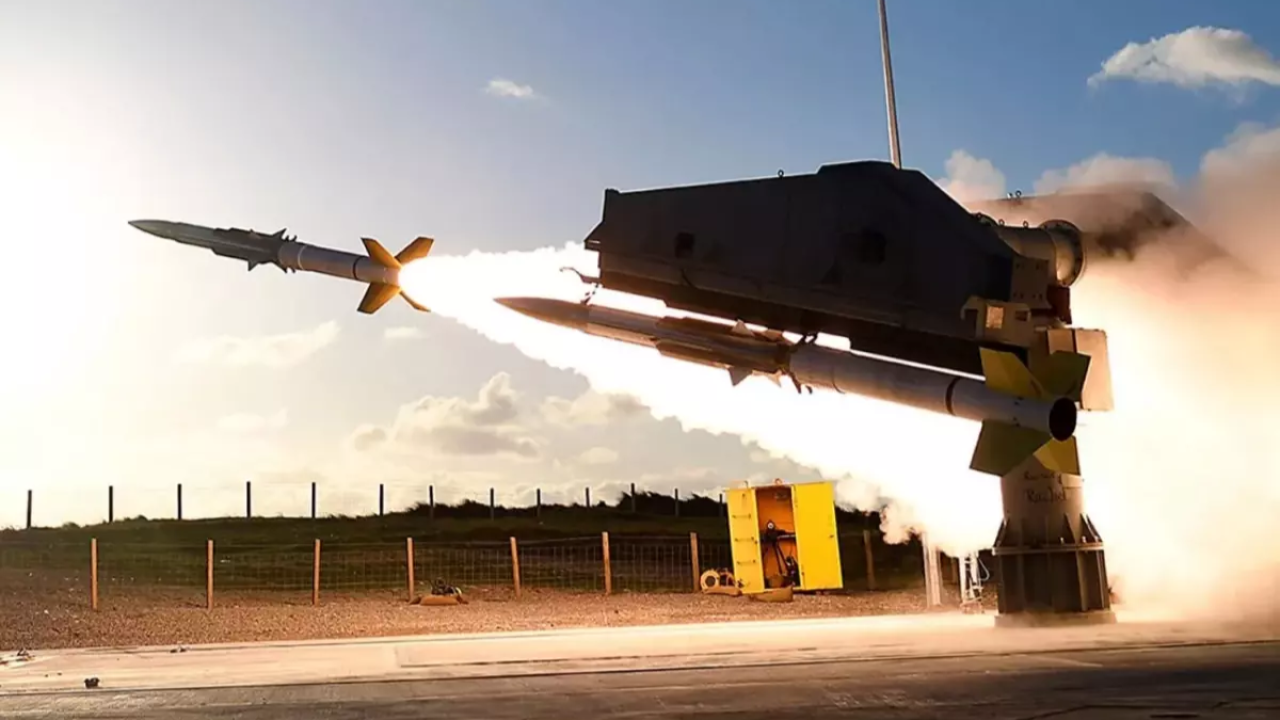 İran–Çin Hattında Kritik Füze Anlaşması: Bölgesel Dengeler Değişebilir