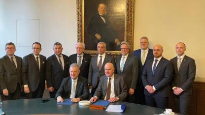 İzmir iş dünyası Almanya pazarına açılıyor