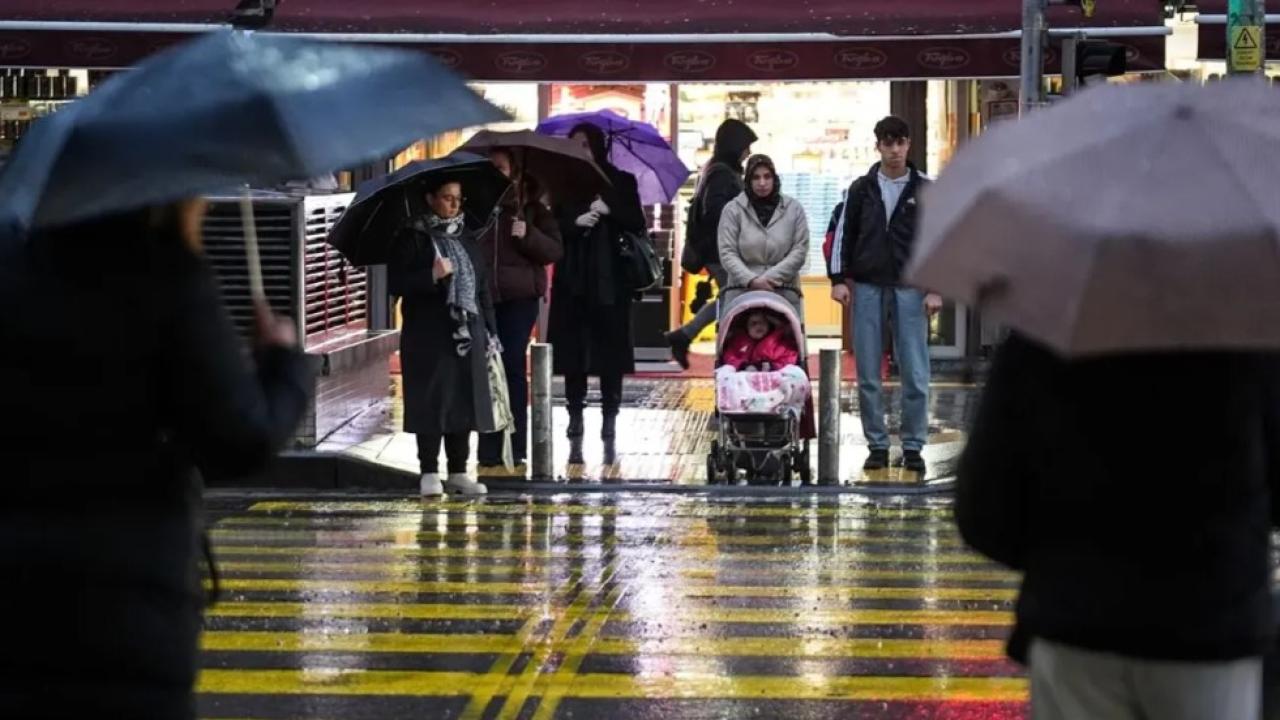 İzmir'de 88 yıllık yağış rekoru kırıldı!