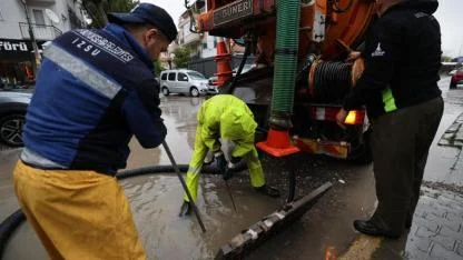İzmir’de sağanak alarmı: 1.365 personel sahadaydı