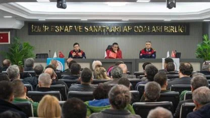 İzmir’de Yangın Yönetmeliği Masaya Yatırıldı: Konaklama Tesislerine Sıkı Denetim