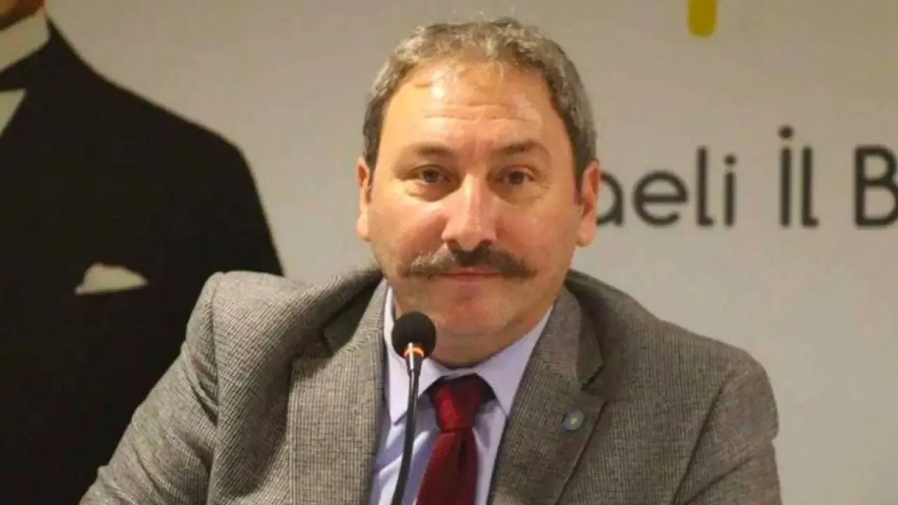 Mehmet Tolga Akalın İYİ Parti’den istifa etti: “Kuruluş hedeflerinden uzaklaşıldı” SPOT: