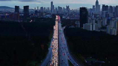 Modifiye araç sahiplerine ağır yaptırım: Trafikten men ve yüksek para cezaları yolda