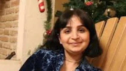 İzmir basınının acı kaybı: Gazeteci Burcu Yanar son yolculuğuna uğurlandı