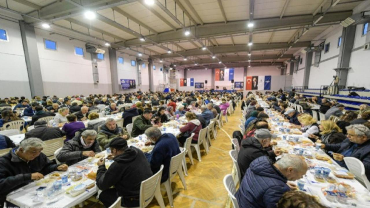 İzmir Büyükşehir’den Foça’da Ramazan Buluşması