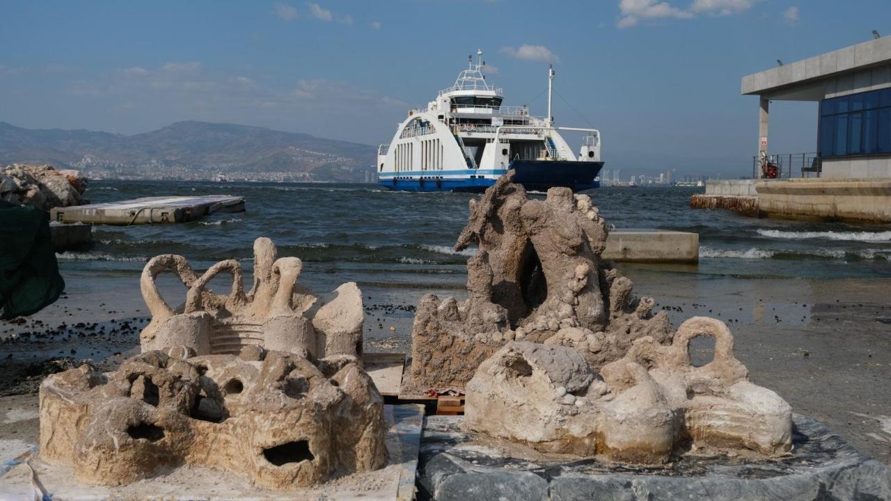 İzmir’de atık midyeler denize hayat olacak