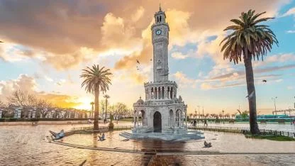 İzmir’de hava parçalı ve çok bulutlu olacak