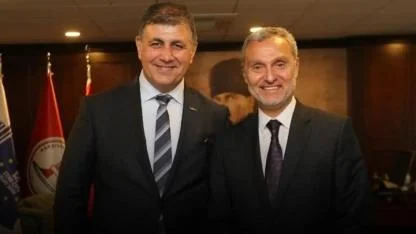 Kültür-Sanatta Yeni Dönem: İzmir Büyükşehir’de Görev Ahmet Diker’e Verildi