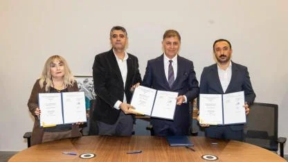 Başkan Tugay: “Hep birlikte İzmir’e hizmet etmenin onurunu yaşıyoruz”