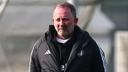 Beşiktaş’ta Tarihi Kıyım: Sergen Yalçın 23 Futbolcuyla Yolları Ayıracak