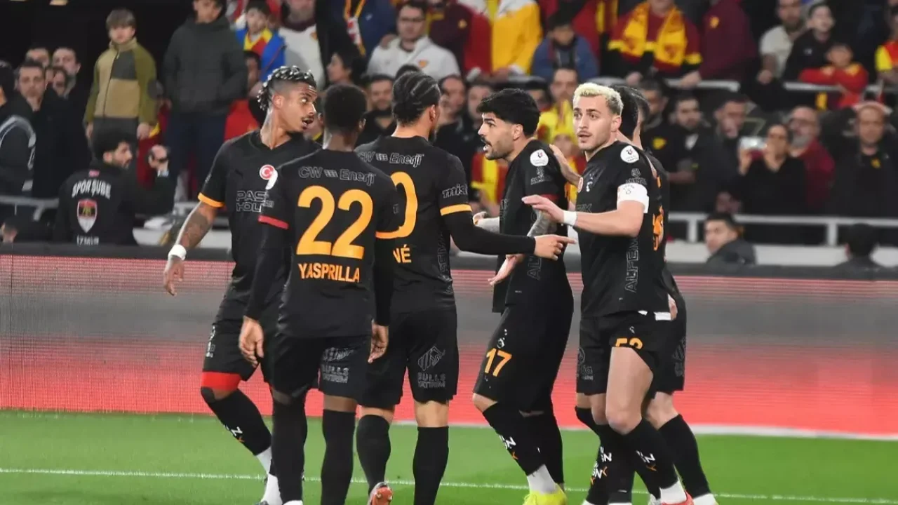 Galatasaray, Göztepe Deplasmanında Kritik Galibiyetle Şampiyonluk Yolunda Büyük Avantaj Elde Etti