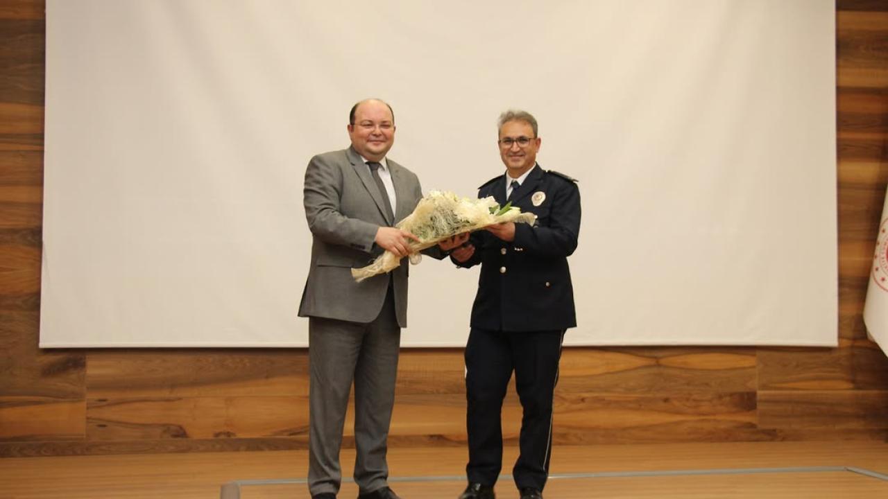 GÜNDEM | İZMİR’DE POLİS ADAYLARINA “DENETİMLİ SERBESTLİK” EĞİTİMİ