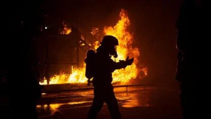 İzmir İtfaiyesi’ne “Özel Kuvvet” Eğitimi: Zorlu Senaryolara Tam Hazırlık