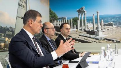 İzmir’in 8 Bin 500 yıllık hazinesi masaya yatırıldı