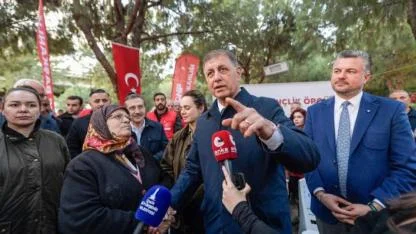 Meslek Fabrikası binası önünde nöbet tutan Cemil Tugay’a destekler sürüyor