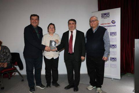 EMD İzmir Şubesi’nde Murat Demircan yeniden başkan seçildi