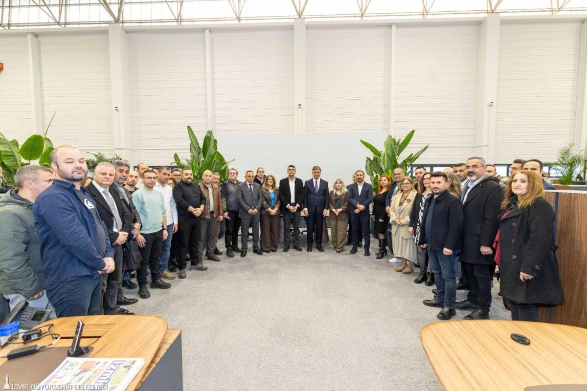 Başkan Tugay: “Hep birlikte İzmir’e hizmet etmenin onurunu yaşıyoruz”