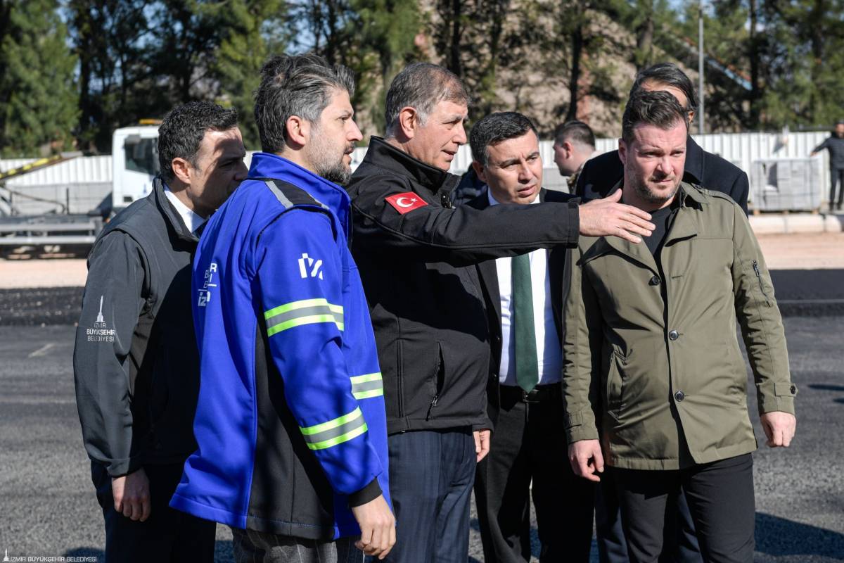 Konak’ta 154 Araçlık Ücretsiz Otopark Hizmete Açıldı