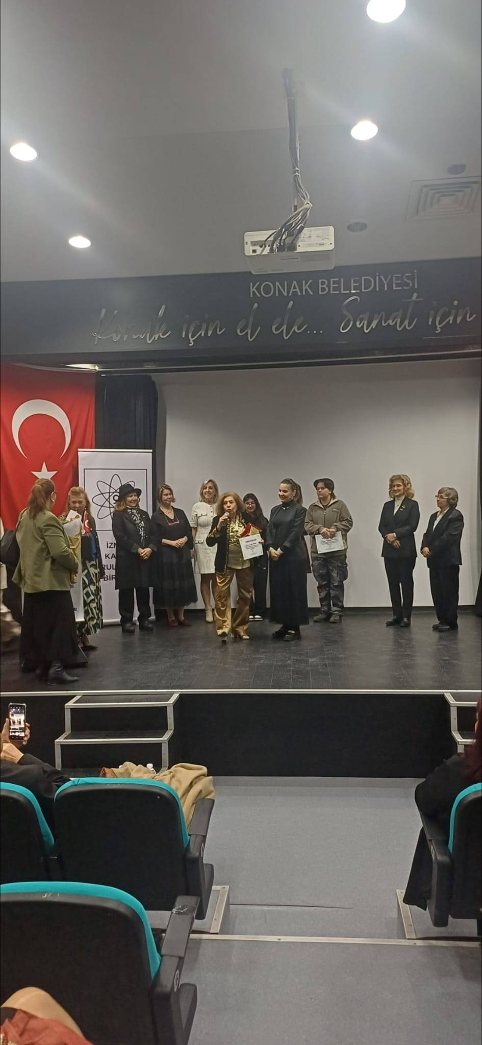 İzmir’de İlham Veren Gece: Işılay Saygın 2026 Ödülleri Sahiplerini Buldu