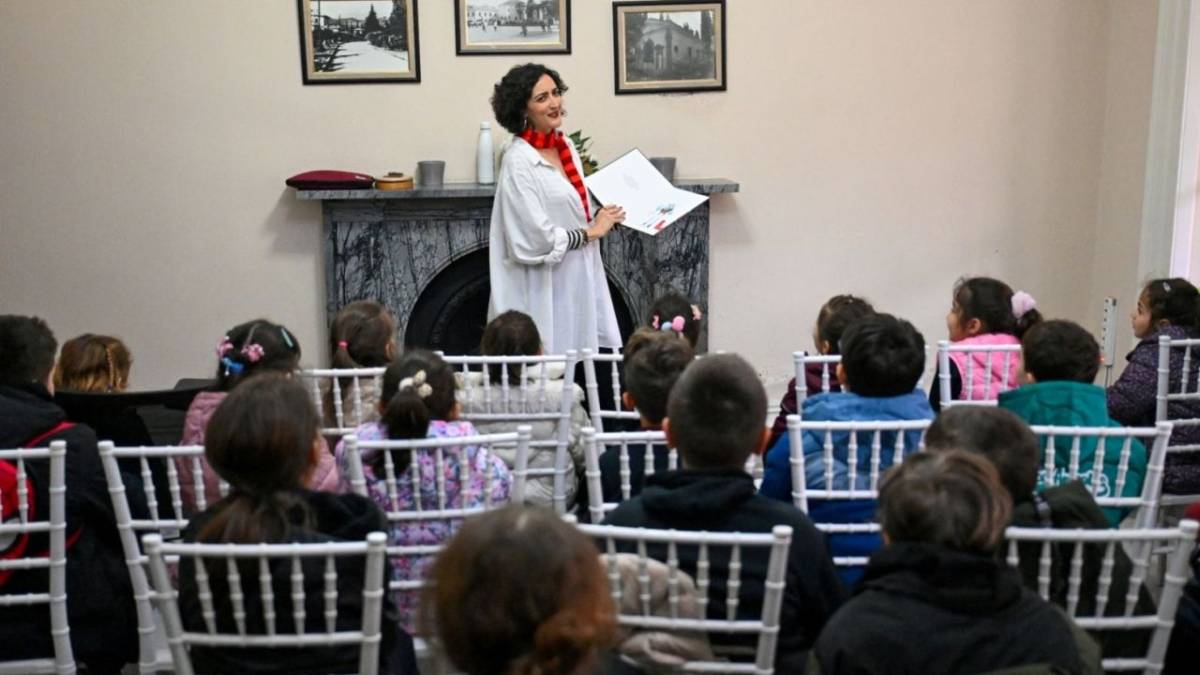 Bornova’da Kütüphane Haftası Etkinlikleri Başladı: Çocuklar Söyleşi ve Atölyelerle Buluşuyor