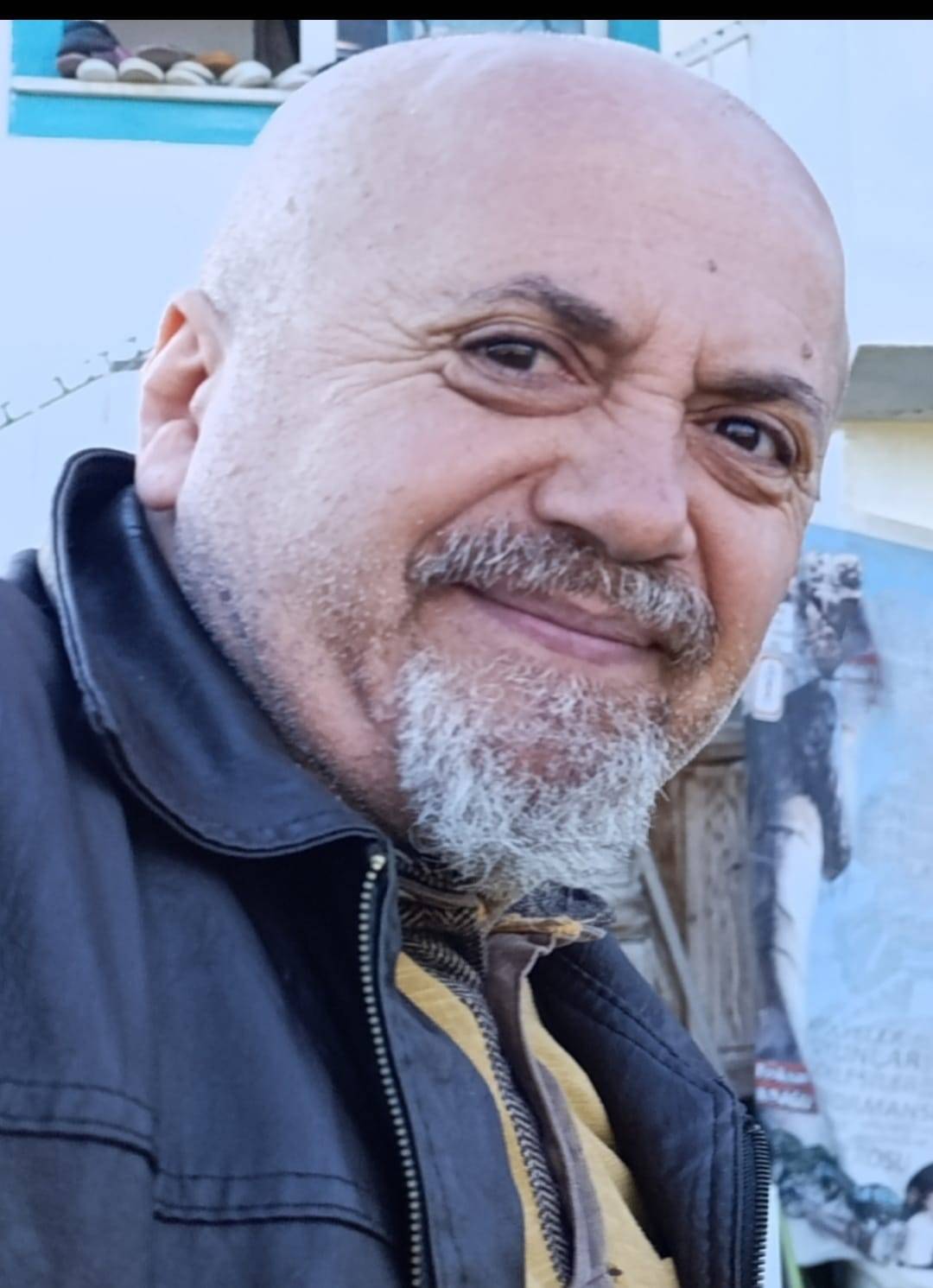 İzmir’de Sanatın Kalbi Attı: Usta Sanatçılara Ödül Yağdı